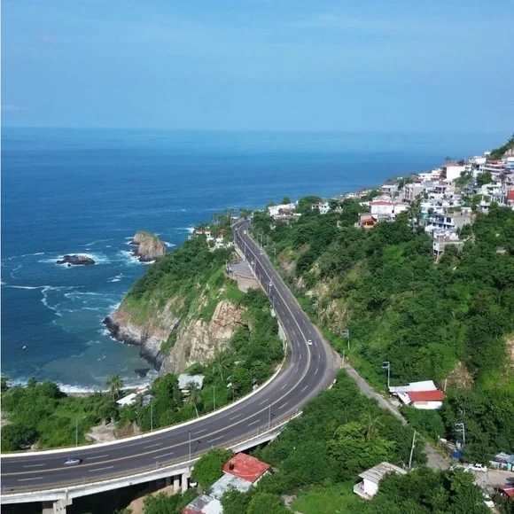 Unlisted - Picture 3 of 3